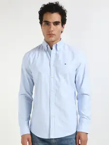 Tommy Hilfiger Men Button-Down Collar Vertical Striped Cotton Casual Shirt