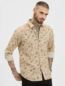 Snitch Men Smart Spread Collar Floral Printed Casual Shirt