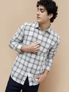 Fame Forever by Lifestyle Men Tartan Checks Opaque Checked Casual Shirt