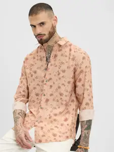 Snitch Men Smart Spread Collar Floral Printed Slim Fit Casual Shirt