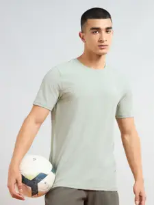 Technosport Men Solid Antimicrobial Slim Fit Sports T-shirt