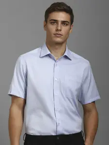 Louis Philippe Men Classic Spread Collar Solid Cotton Formal Shirt