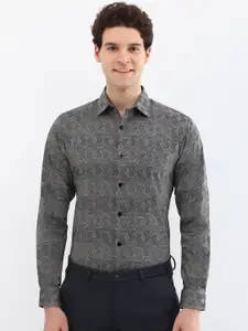 Allen Solly Men Spread Collar Abstract Printed Cotton Slim Fit Formal Shirt