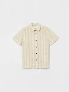 Fame Forever by Lifestyle Boys Spread Collar Vertical Striped Cotton Casual Shirt