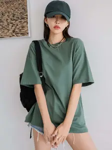 London Hills Women Solid Round Neck Cotton Oversized T-shirt