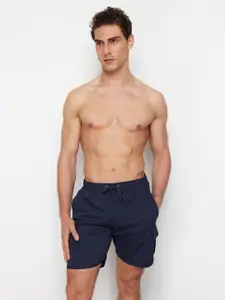 Trendyol Men Mid Rise Cargo Shorts