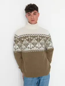 Trendyol Men Floral Printed High Neck Sweatshirt