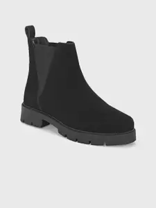 The Roadster Lifestyle Co. Women Block-Heeled Chelsea Boots