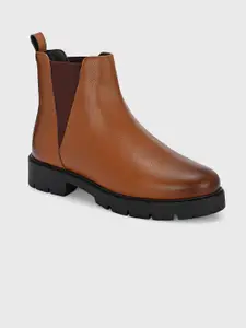 The Roadster Lifestyle Co Women Block-Heeled Chelsea Boots