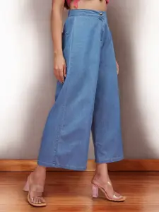 DressBerry Women Wide Leg High-Rise Light Fade Jeans