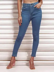 DressBerry Women Skinny Fit High-Rise Light Fade Stretchable Jeans