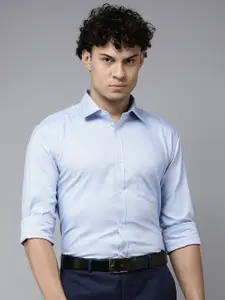 Park Avenue Self Design Slim Fit Pure Cotton Formal Shirt