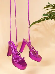 DIVASTRI Party Block Sandals