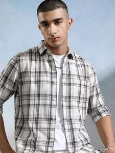 HIGHLANDER Men Slim Fit Opaque Checked Casual Shirt