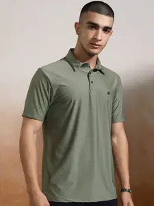 HIGHLANDER Men Clean Finish Knitted Textured Polo Tshirt