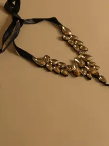 Senshi Antique Necklace