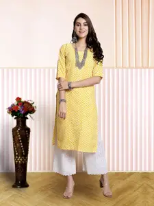 7Threads Women Ethnic Motifs Printed Floral Crepe Kurta