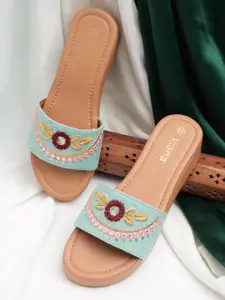 Kiana House Of Fashion Women Embellished Ethnic Sandals