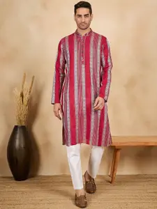 House of Pataudi Embroidered 
Mandarin Collar Kurta