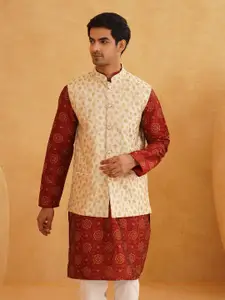 SOJANYA Floral Printed Mandarin Collar Straight Kurta With Pyjamas And Nehru Jacket