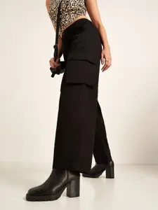 SF JEANS by Pantaloons Women Relaxed Fit Mid-Rise Cargos