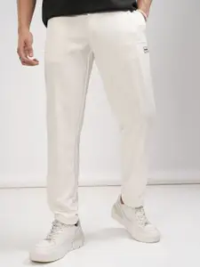 HIGHLANDER Men Regular Fit Structure Knitted Trouser