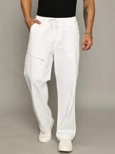 The Roadster Lifestyle Co Men Pure Cotton Casual Cargo Trousers