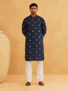 SOJANYA Sequinned Mandarin Collar Straight Kurta With Churidar