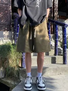 StyleCast Men Loose Fit Mid-Rise Knee Length Shorts