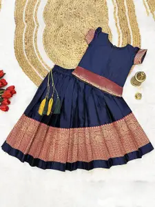 FELIZ THE DESIGNER STUDIO Girls Woven Design Zari Jacquard Ready to Wear Lehenga & Blouse