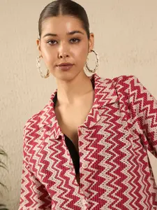 The Roadster Lifestyle Co. Women Cuban Collar Chevron Self Design Cotton Boxy Casual Shirt