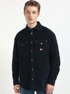 Tommy Hilfiger Men Spread Collar Textured Cotton Relaxed Fit Casual Shirt