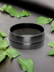 The Roadster Lifestyle Co Matte Finish Band Finger Ring