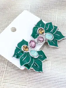 VAGHBHATT Floral Studs Earrings