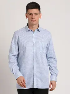 Turtle Men Standard Slim Fit Spread Collar Micro Ditsy Printed Cotton Formal Shirt