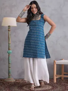 InWeave Geometric Printed Sweetheart Neck Pure Cotton Straight Kurta