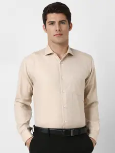 Van Heusen Men Spread Collar Textured Cotton Formal Shirt