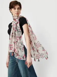 max Women Printed Tasselled Scarf