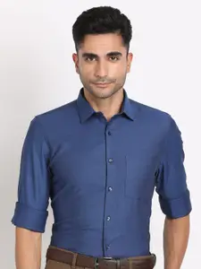 Turtle Men Standard Slim Fit Spread Collar Textured Cotton Formal Shirt