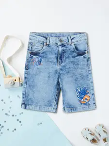max Boys Washed Denim Regular Fit Mid-Rise Shorts