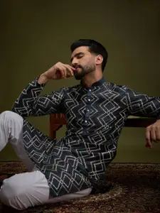 Anouk Blue Chevron Embroidered Gotta Patti Mandarin Collar Pure Cotton Straight Kurta