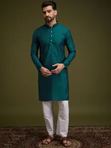Anouk Green Geometric Embroidered Mandarin Collar Pure Cotton Straight Kurta