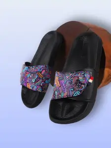 PERY PAO Men Printed Sliders