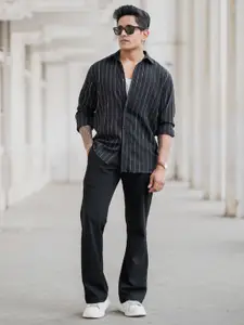 Powerlook Men Spread Collar Vertical Striped Cotton Casual Shirt