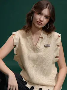 ESPYR By Tokyo Talkies Tokyo Talkies Women Sleeveless V Neck Sweater