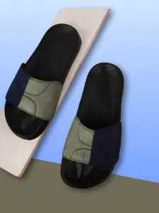 PERY PAO Men Colourblocked Sliders