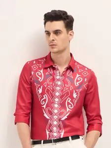 THE BEAR HOUSE Men Slim Fit Spread Collar Abstract Printed Casual Shirt