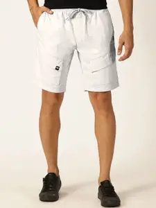 Thomas Scott Men Mid-Rise Cotton Shorts