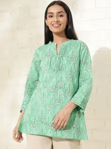 Fabindia Women Striped Kurta