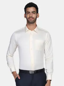 Blackberrys Men Slim Fit Opaque Formal Shirt